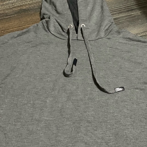 BNWOT hoodie - Picture 4 of 5